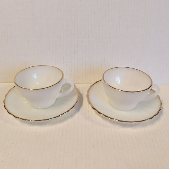 Anchor Hocking Suburbia Milk Glass Teacup And Saucer Gold Rim Vintage Set 2 - Picture 1 of 7